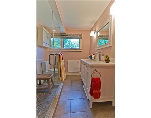 420 North Union Road Union, ME 04862 - Photo 8 of 17 Bathroom. First floor bath with...