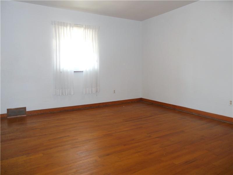4205 Millington Road Greenfield, PA 15217 - Photo 13 of 20 Bedroom.