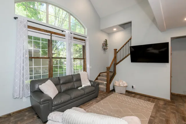 $359,900 | 631 Bakertown Drive, Sullivan, WI 53178