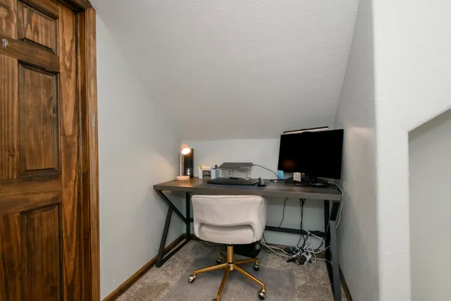 $359,900 | 631 Bakertown Drive, Sullivan, WI 53178