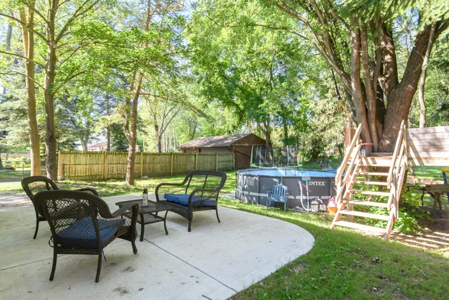 $359,900 | 631 Bakertown Drive, Sullivan, WI 53178