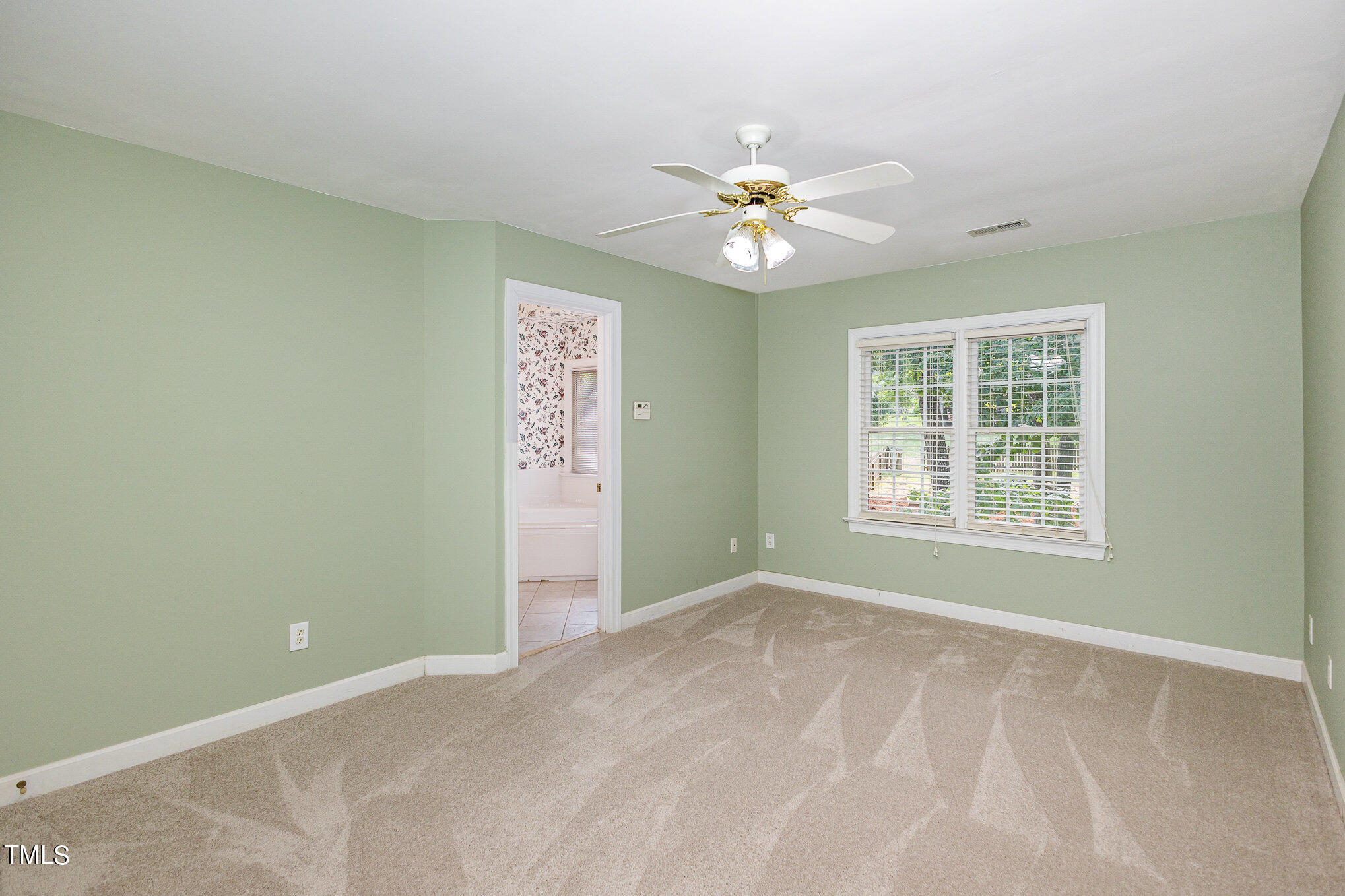 8101 Halethorpe Drive Raleigh, NC 27613 - Photo 17 of 23 018_bc4a0889-edit_782