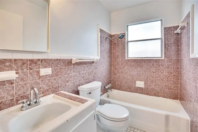 $2,500 | 1616 Ashberry Drive, Austin, TX 78723