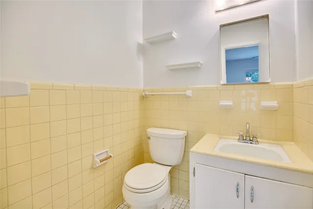 $2,500 | 1616 Ashberry Drive, Austin, TX 78723