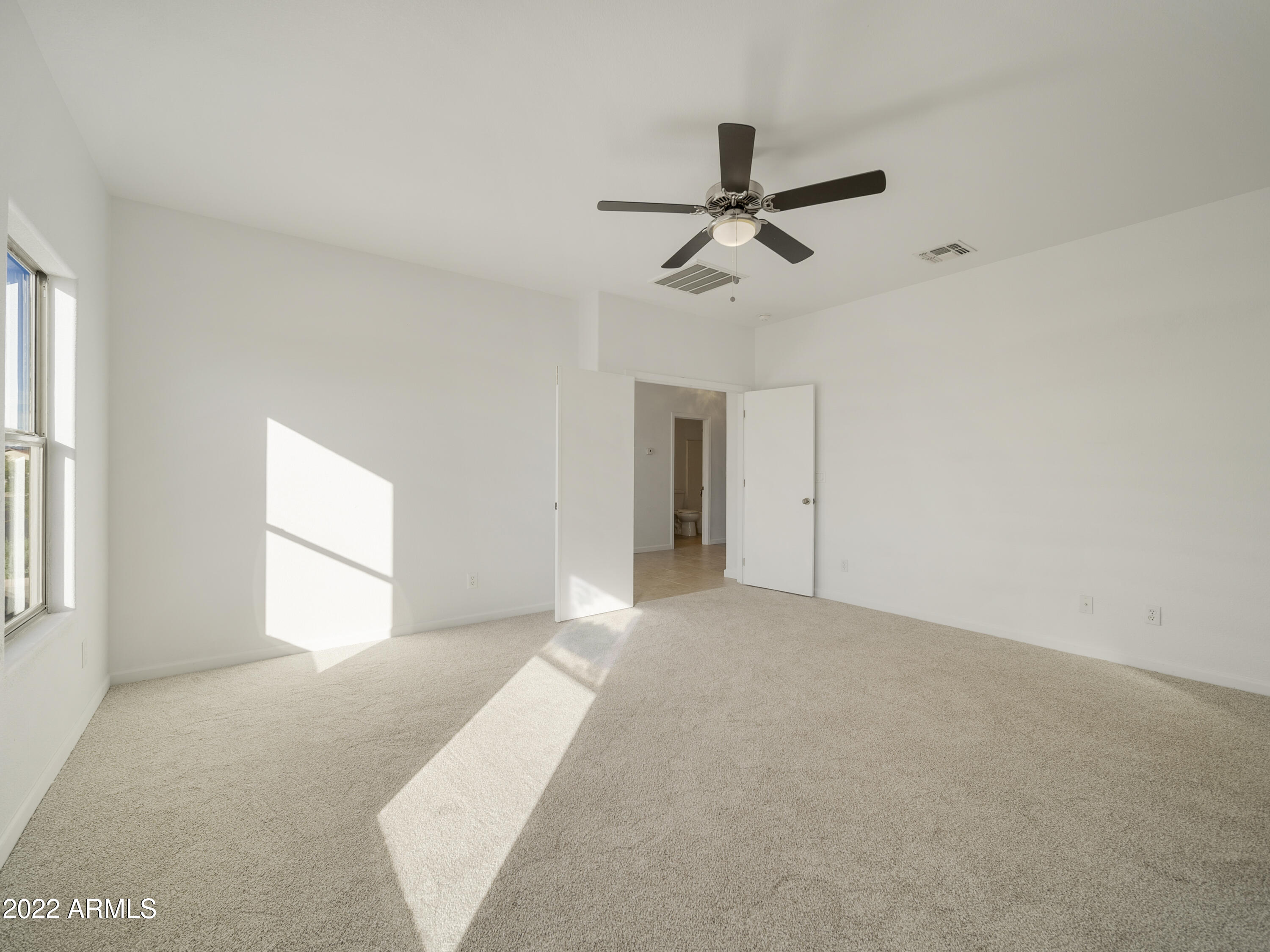 322 North 103rd Place Apache Junction, AZ 85120 - Photo 19 of 33 Master bedroom