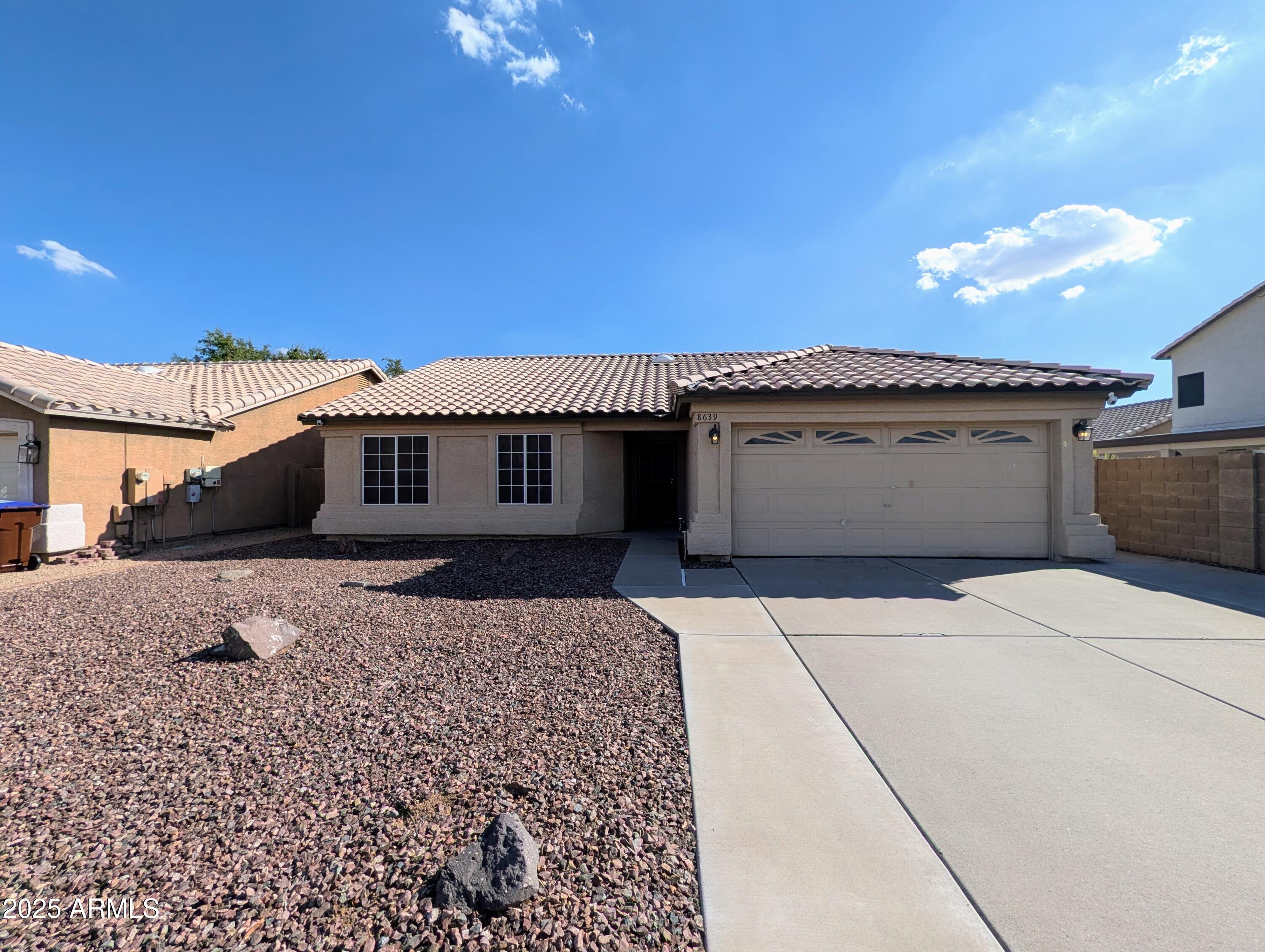 8639 West Fullam Street Peoria, AZ 85382 - Photo 3 of 73 8639 W FULLAM ST