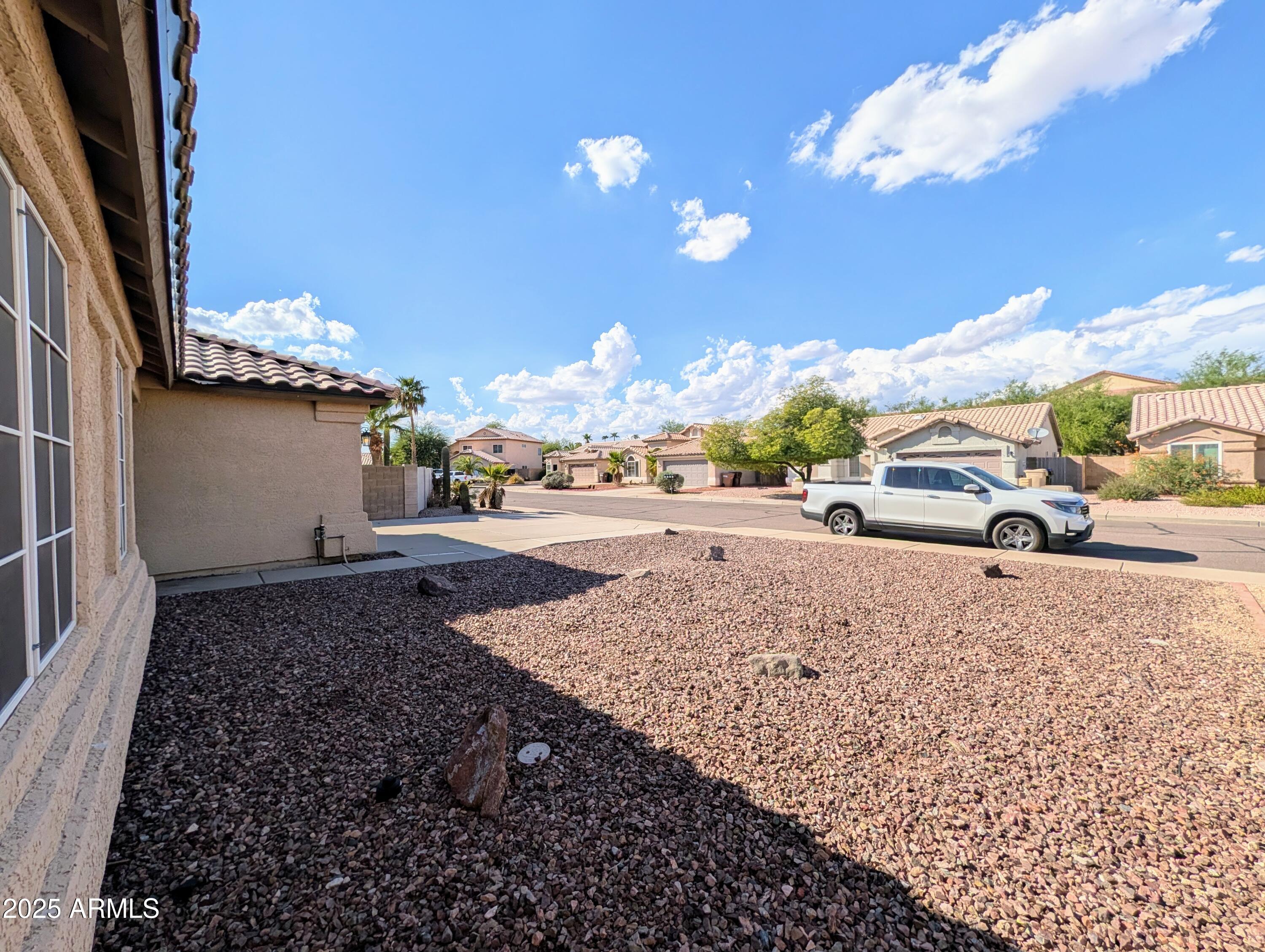 8639 West Fullam Street Peoria, AZ 85382 - Photo 6 of 73 8639 W FULLAM ST