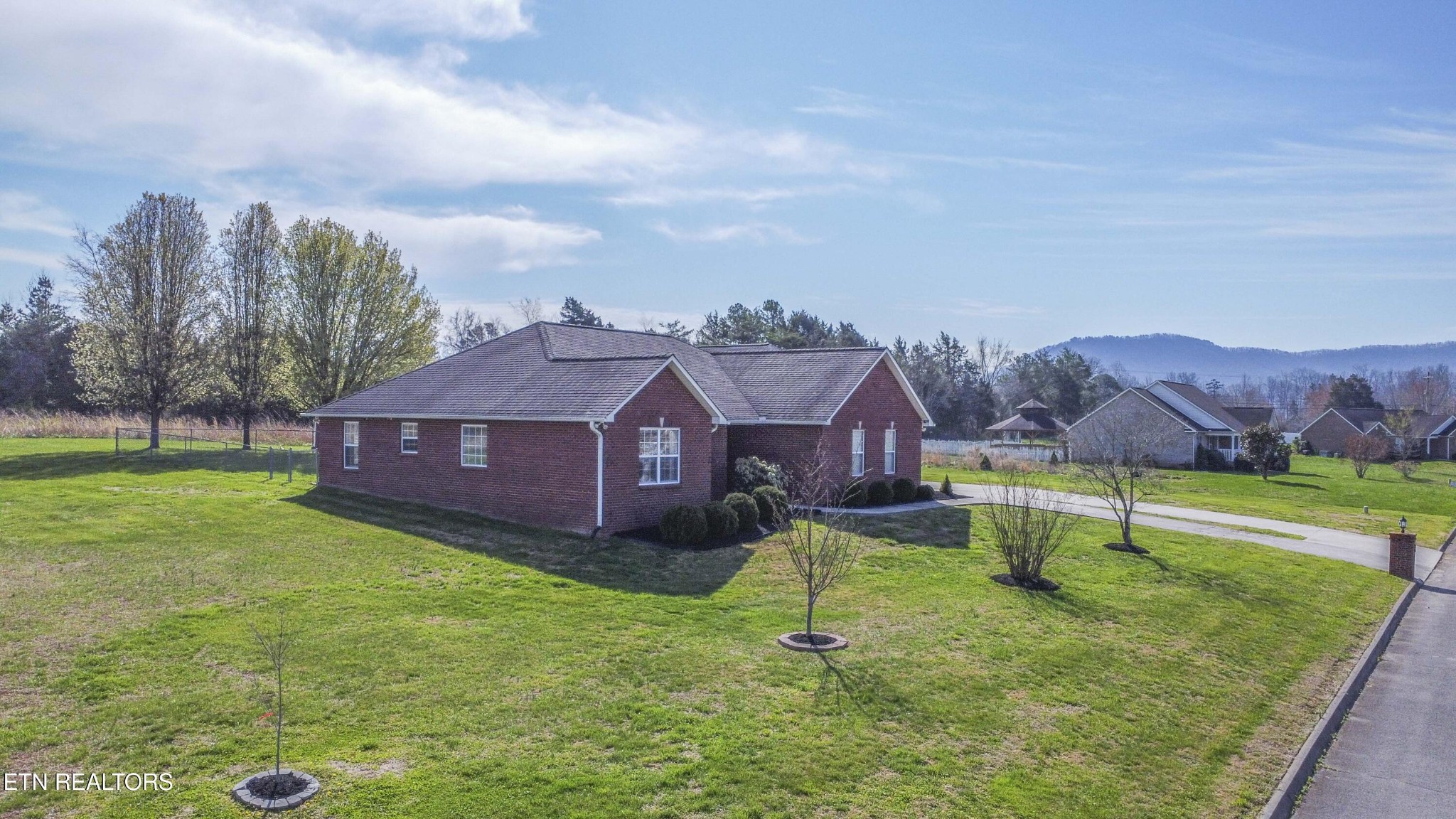 9656 Captain Smith Lane Corryton, TN 37721 - Photo 12 of 52