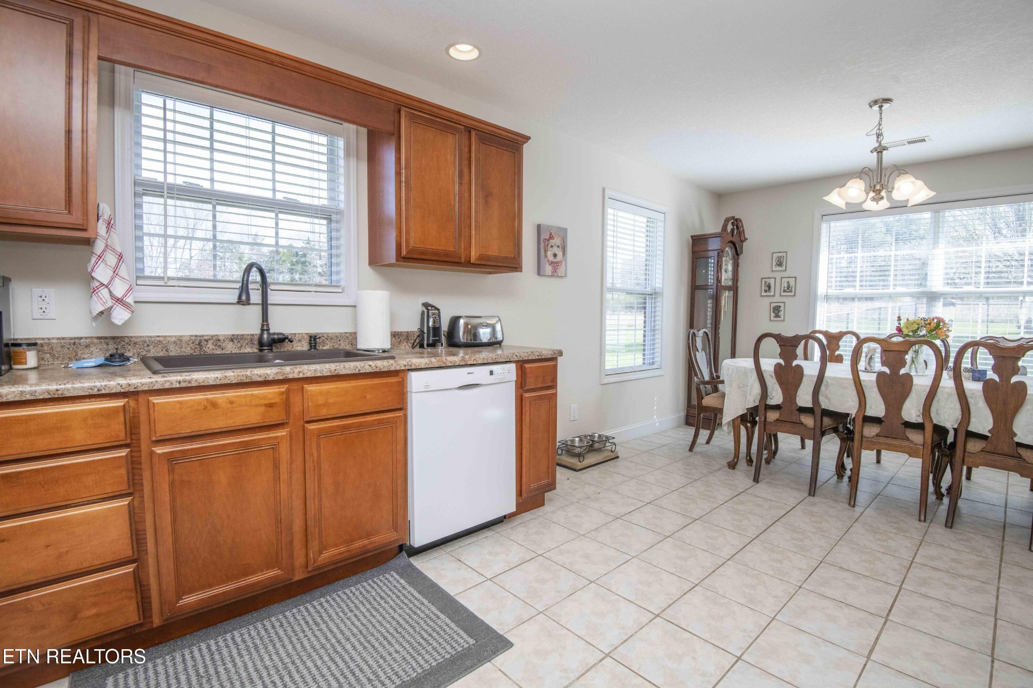 9656 Captain Smith Lane Corryton, TN 37721 - Photo 14 of 52