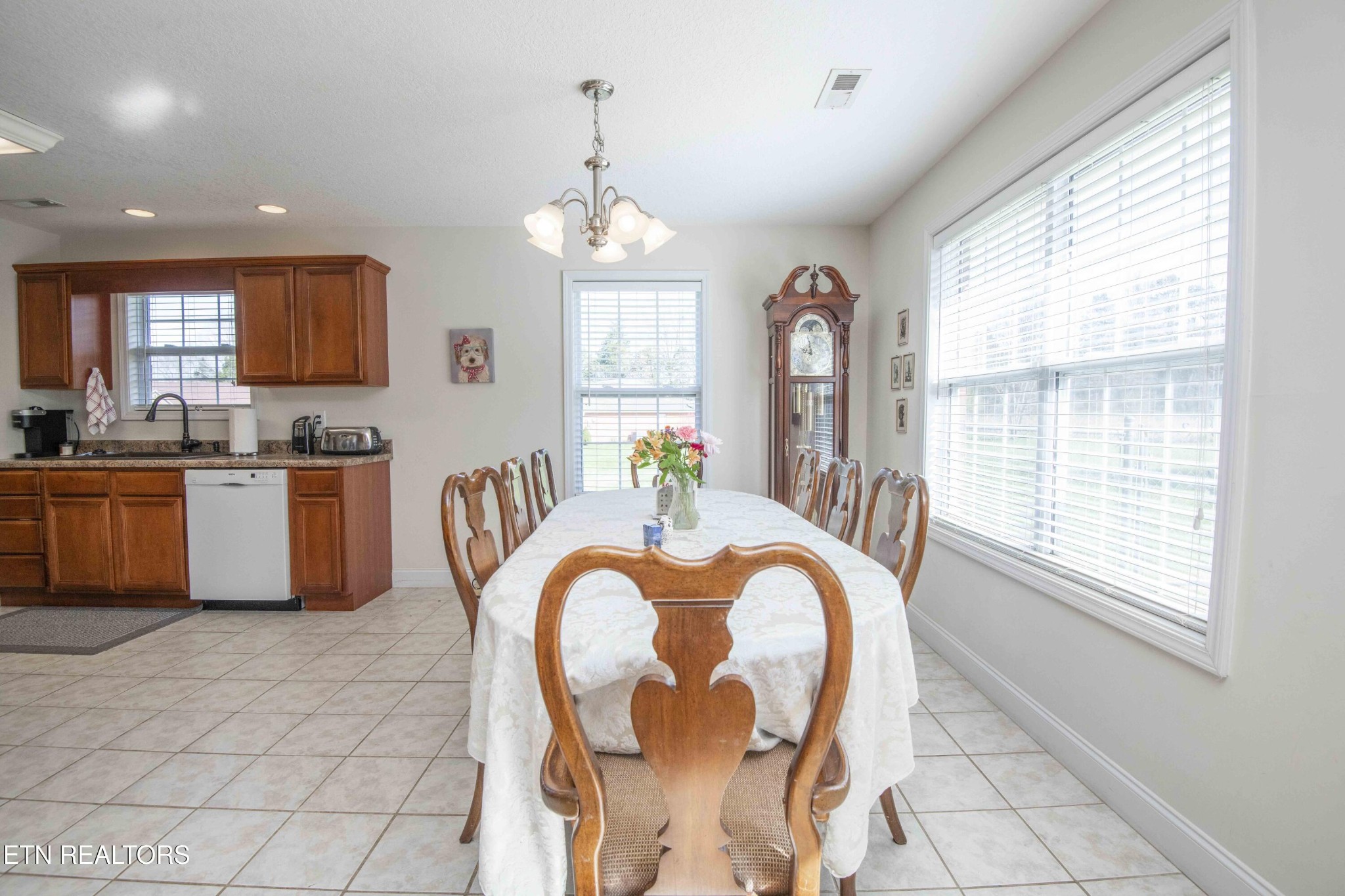 9656 Captain Smith Lane Corryton, TN 37721 - Photo 18 of 52