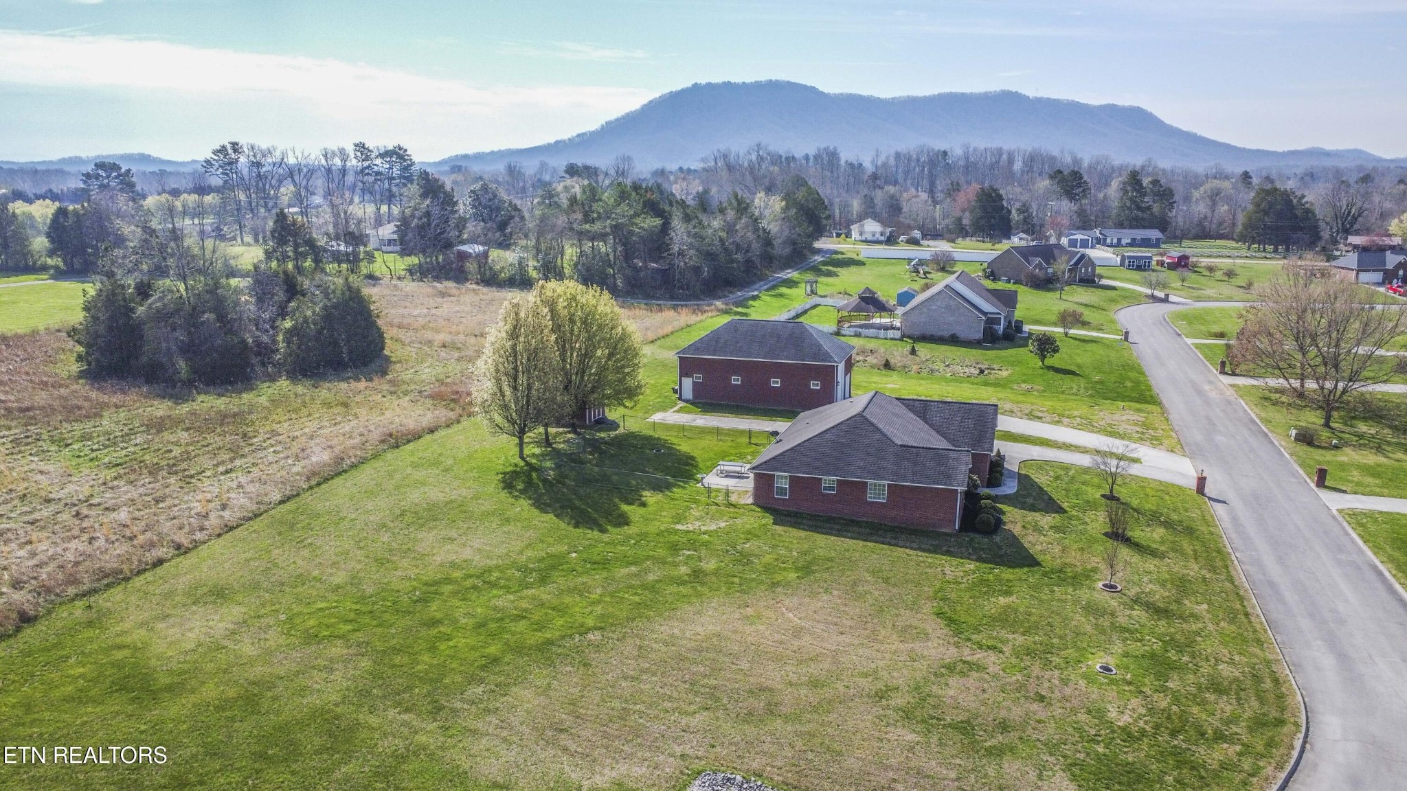 9656 Captain Smith Lane Corryton, TN 37721 - Photo 8 of 52