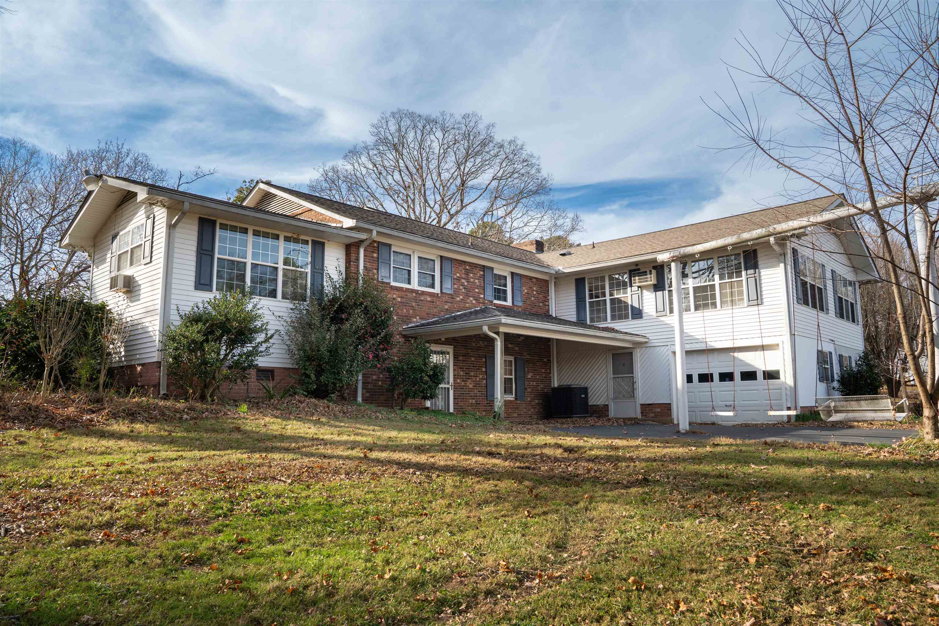490 Hickory Nut Road Inman, SC 29349 - Photo 4 of 32