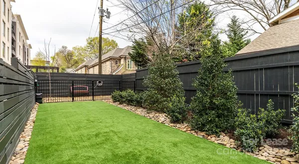 $4,220 | 2426 Vail Avenue, Unit B9 1, Charlotte, NC 28207