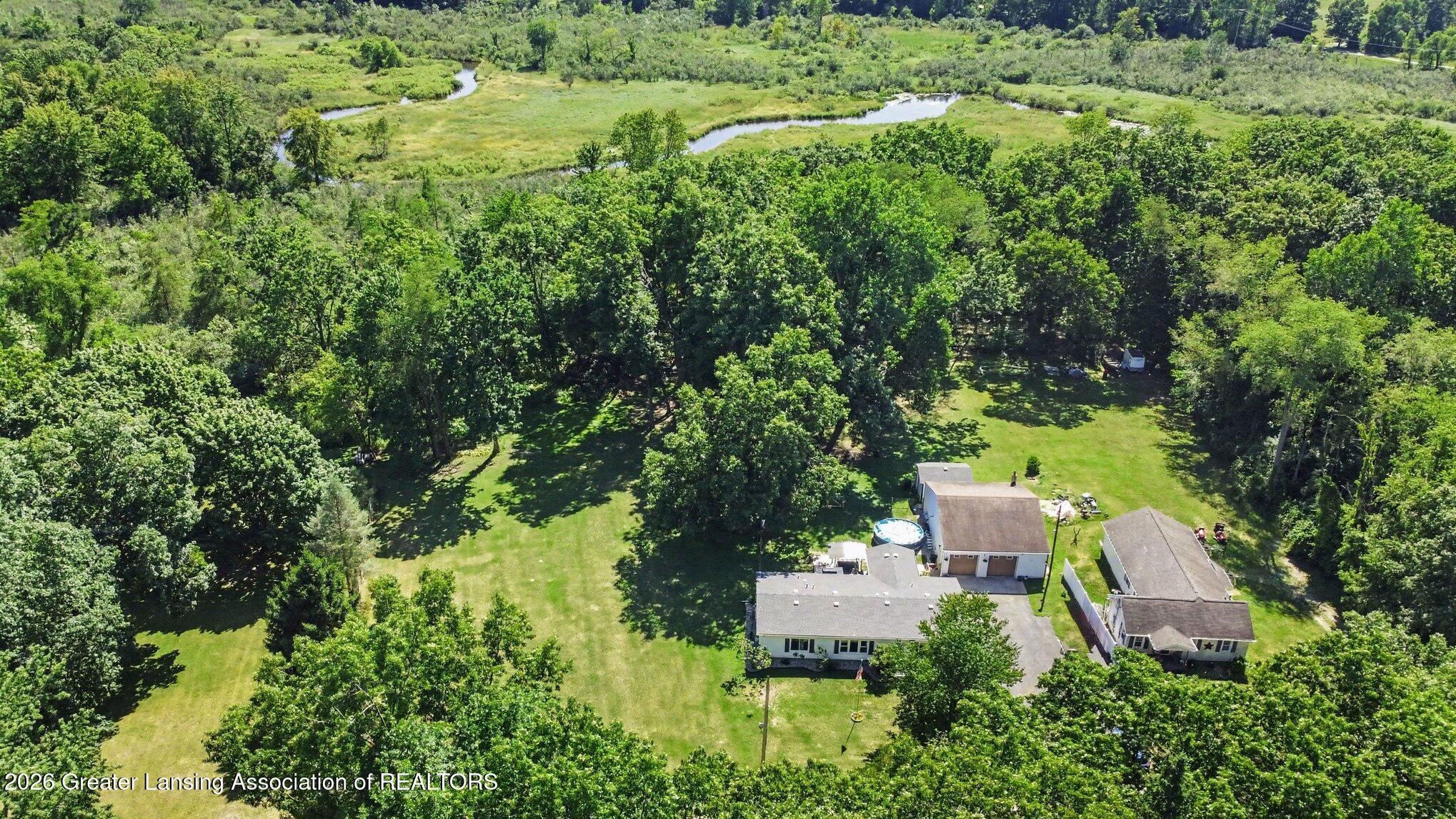 8995 River Park Road Jackson, MI 49201 - Photo 23 of 25 008_file_8331