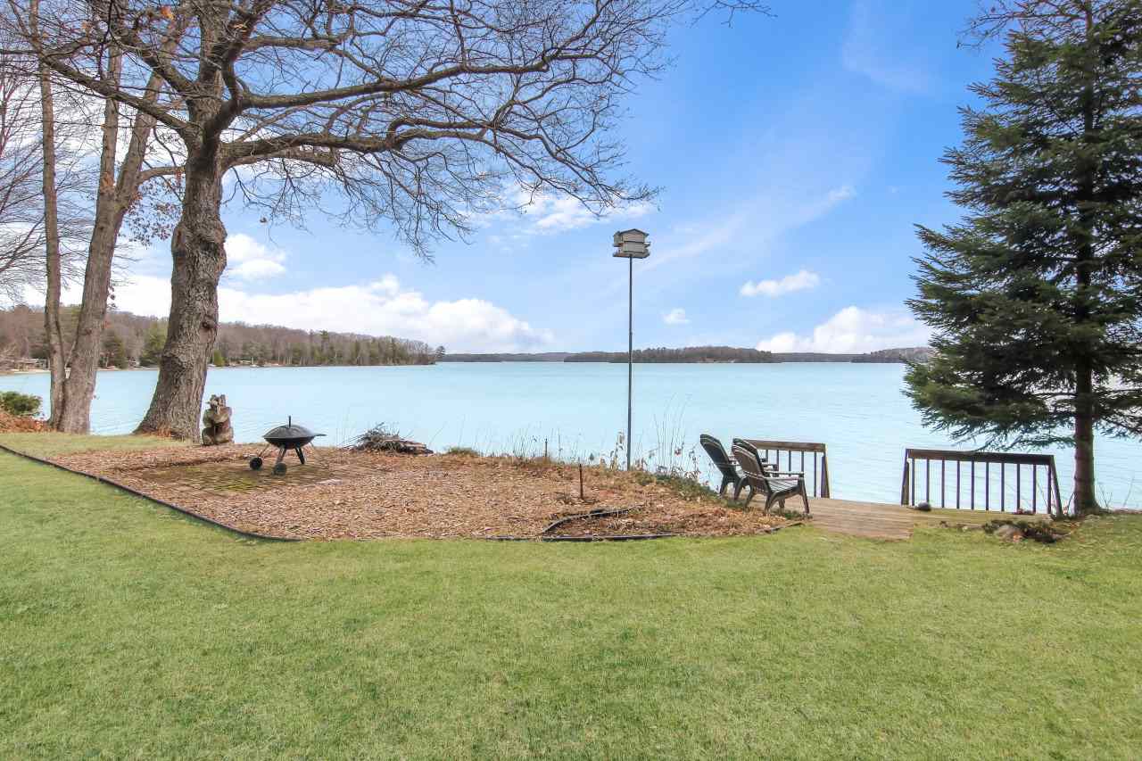 1010 West Long Lake Road Traverse City, MI 49685 - Photo 46 of 48 1887347-50.JPG