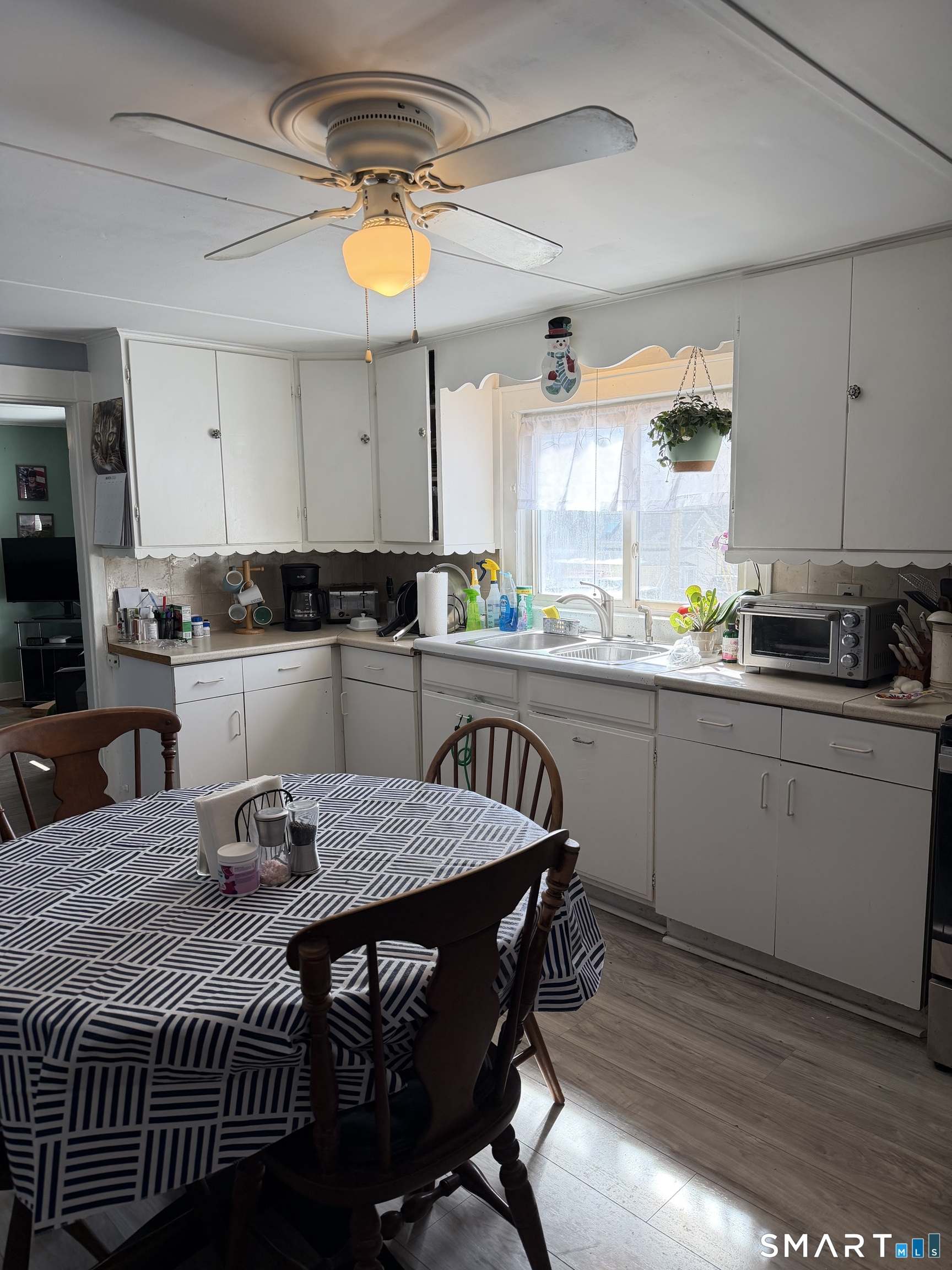 31 Church Street Beacon Falls, CT 06403 - Photo 5 of 11