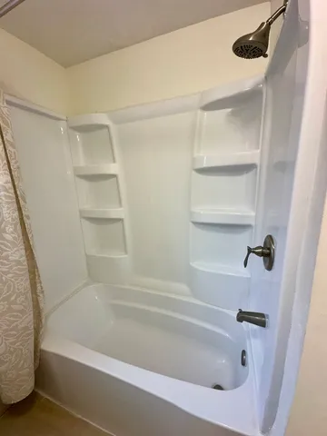 $164,900 | 305 West Miller Road, Sterling, IL 61081