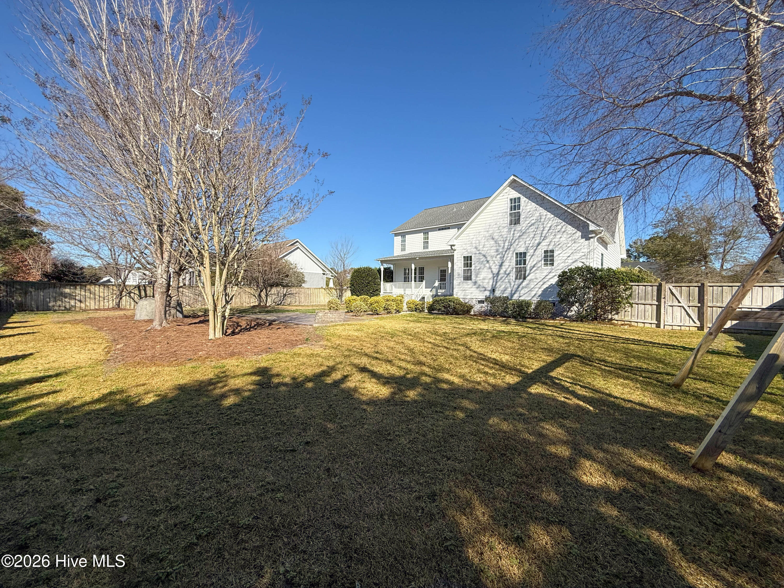 114 Cove Side Lane Hampstead, NC 28443 - Photo 5 of 100 9177F208-7FC7-458F-8456-12D79020921E