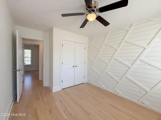 $749,900 | 114 Cove Side Lane, Hampstead, NC 28443