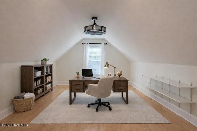 $749,900 | 114 Cove Side Lane, Hampstead, NC 28443