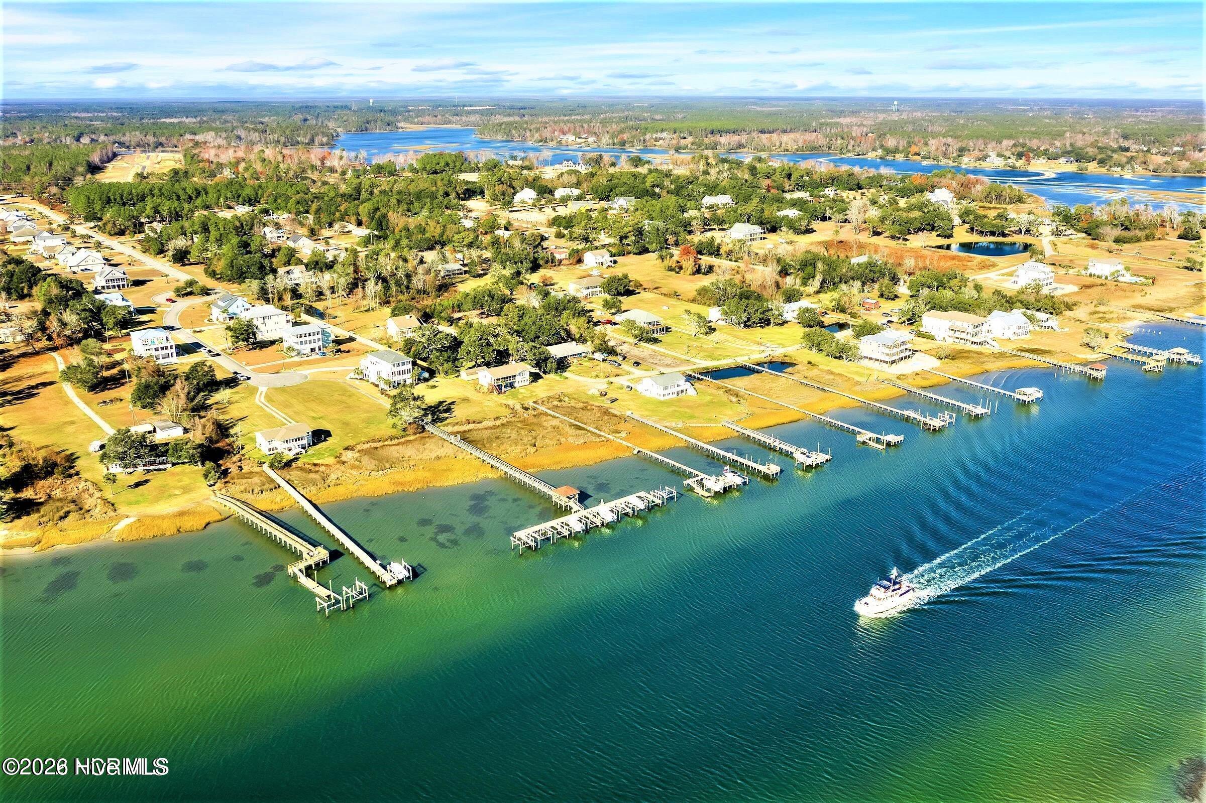 114 Cove Side Lane Hampstead, NC 28443 - Photo 9 of 99 15