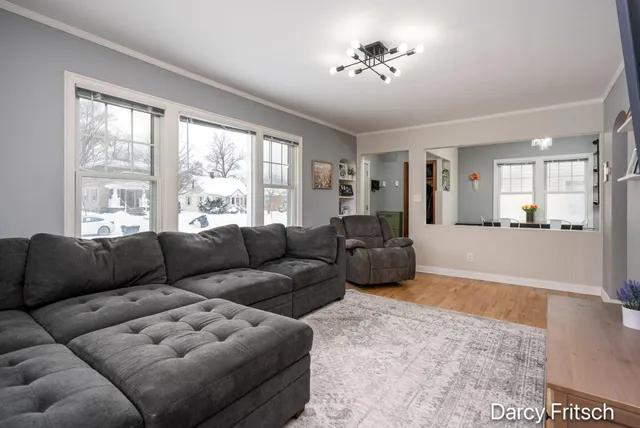 $299,900 | 265 West 21st Street, Holland, MI 49423