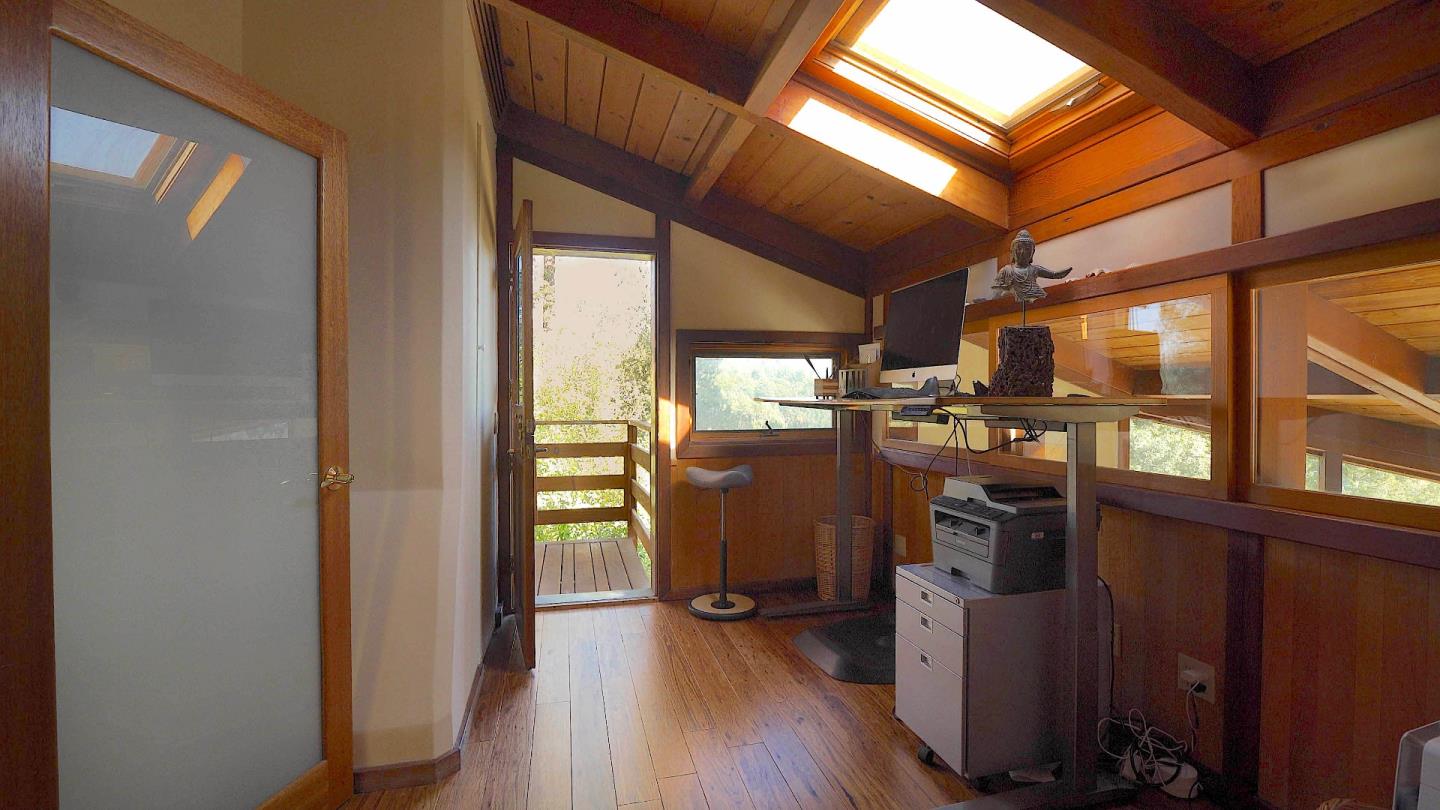 2001 Sparrow Valley Road Aptos, CA 95003 - Photo 15 of 48 Gallery Image 15