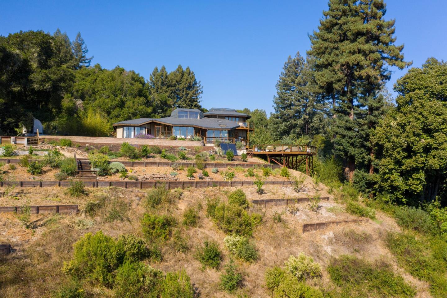 2001 Sparrow Valley Road Aptos, CA 95003 - Photo 42 of 48 Gallery Image 42