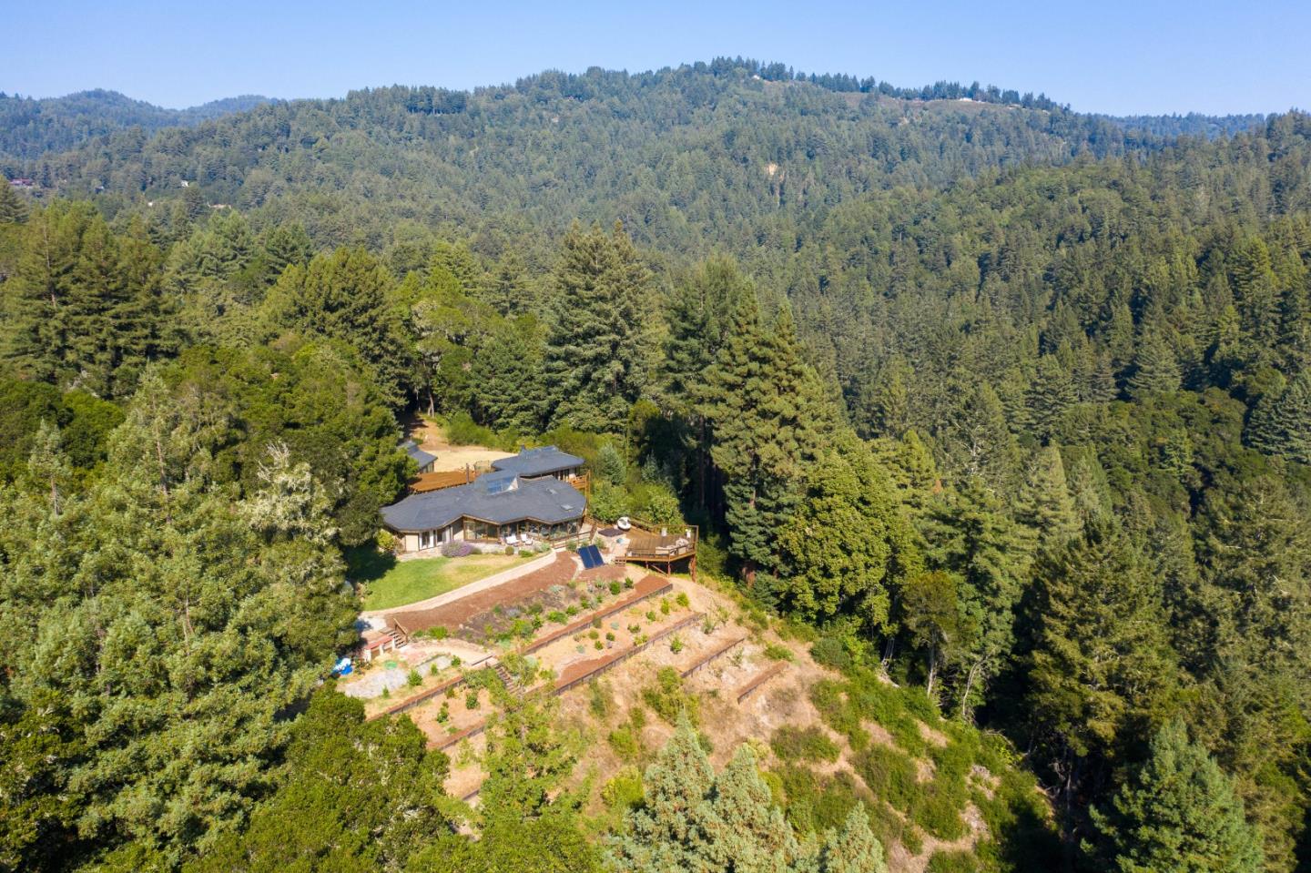 2001 Sparrow Valley Road Aptos, CA 95003 - Photo 44 of 48 Gallery Image 44