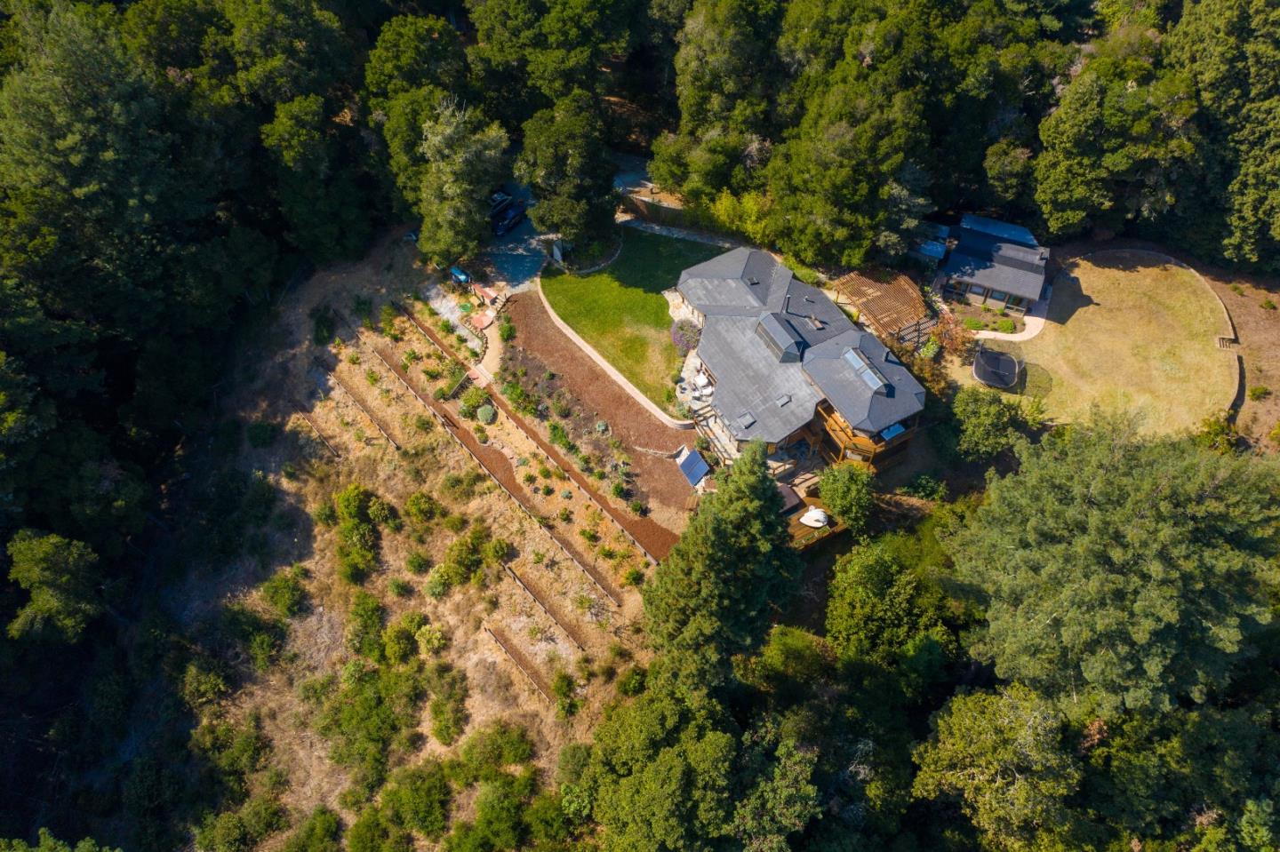 2001 Sparrow Valley Road Aptos, CA 95003 - Photo 45 of 48 Gallery Image 45