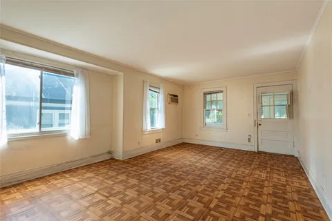 $499,000 | 2 Florence Street, Baldwin, NY 11510