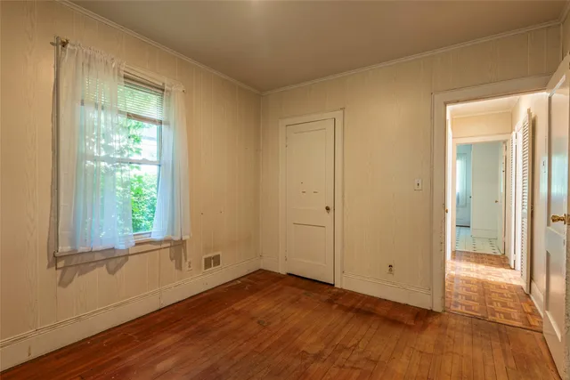 $499,000 | 2 Florence Street, Baldwin, NY 11510