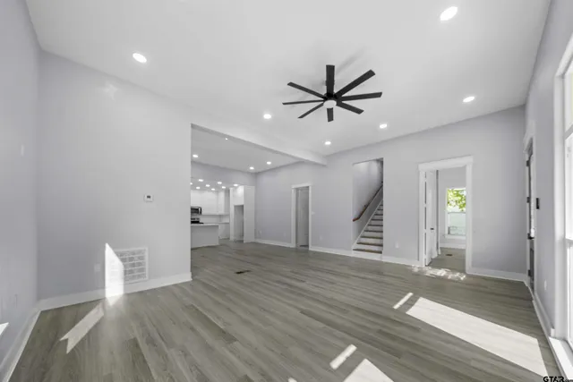 $294,000 | 917 North Jackson Street, Palestine, TX 75801