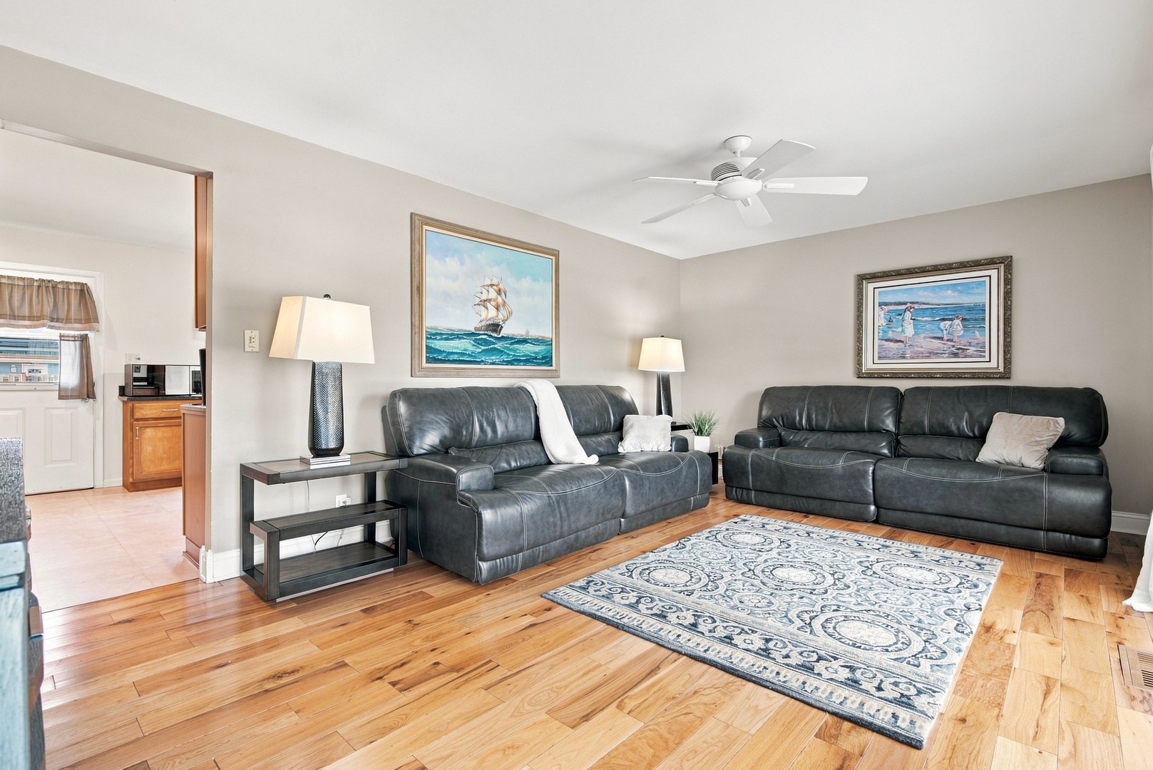 218 Hayes Avenue Romeoville, IL 60446 - Photo 5 of 15 Gallery Image 5