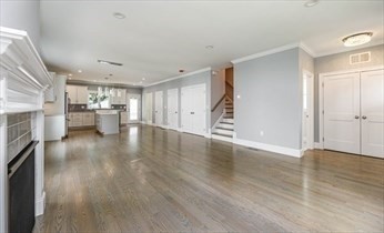 46 Murray Hill Road Boston, MA 02131 - Photo 6 of 28