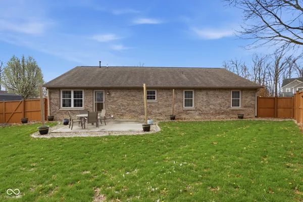 $295,000 | 1247 Smoketree Drive, Beech Grove, IN 46107