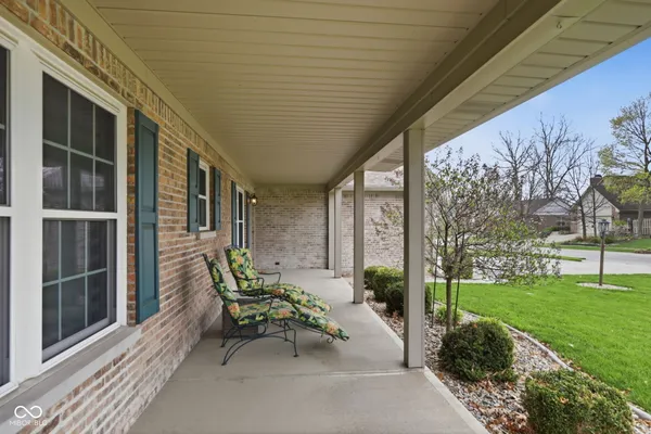 $295,000 | 1247 Smoketree Drive, Beech Grove, IN 46107