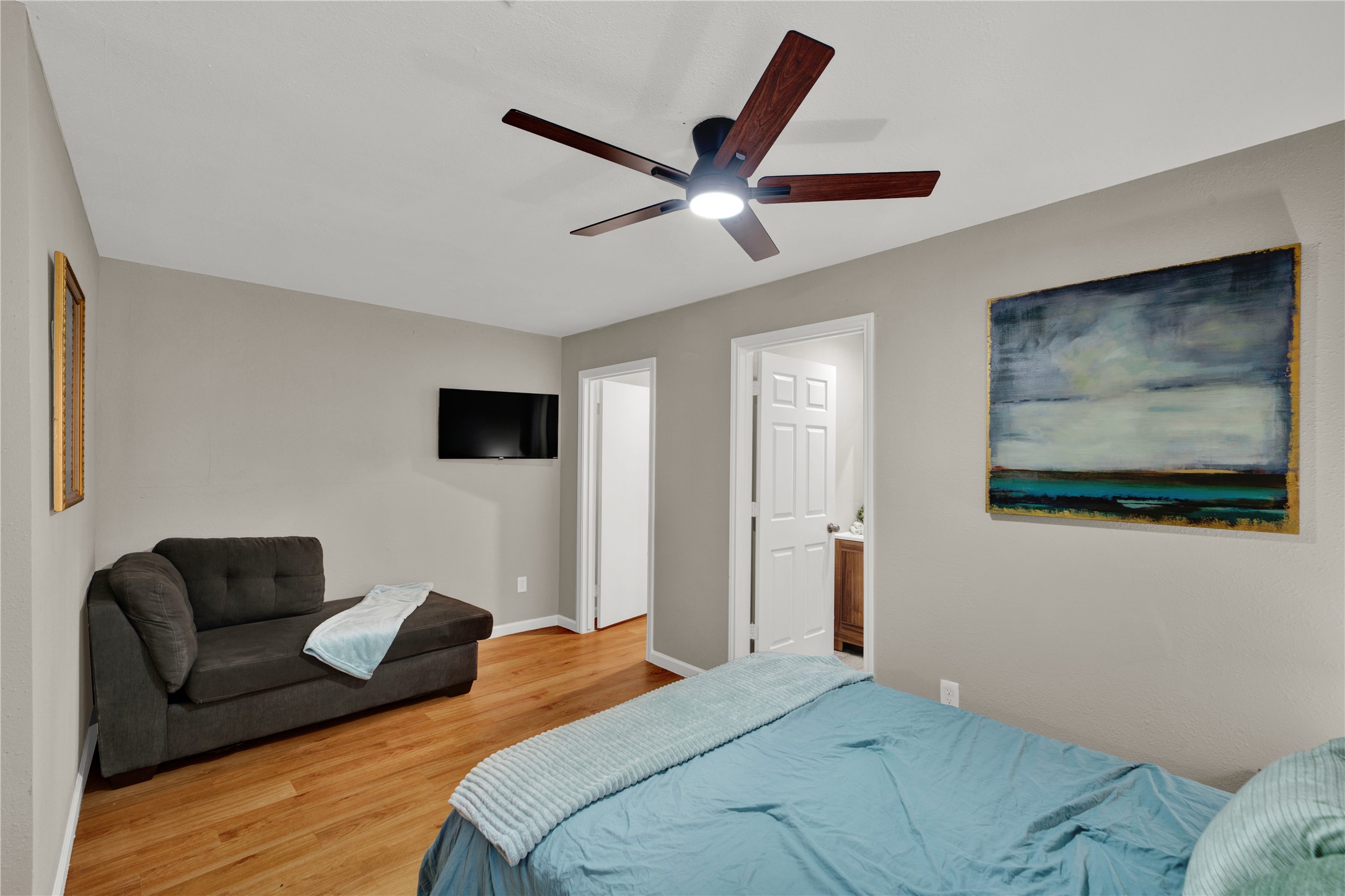 5818 Schevers Street Houston, TX 77033 - Photo 8 of 10