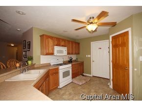 1020 Post Road Springfield, IL 62712 - Photo 8 of 24