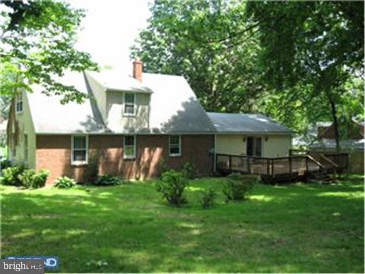 2515 High Road Huntingdon Valley, PA 19006 - Photo 2 of 9