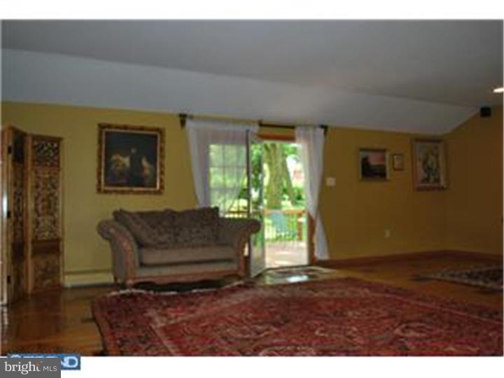 2515 High Road Huntingdon Valley, PA 19006 - Photo 4 of 9