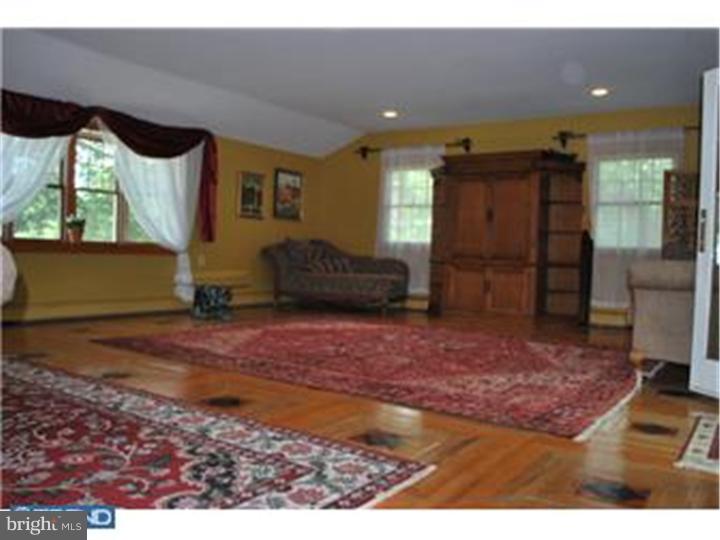 2515 High Road Huntingdon Valley, PA 19006 - Photo 6 of 9