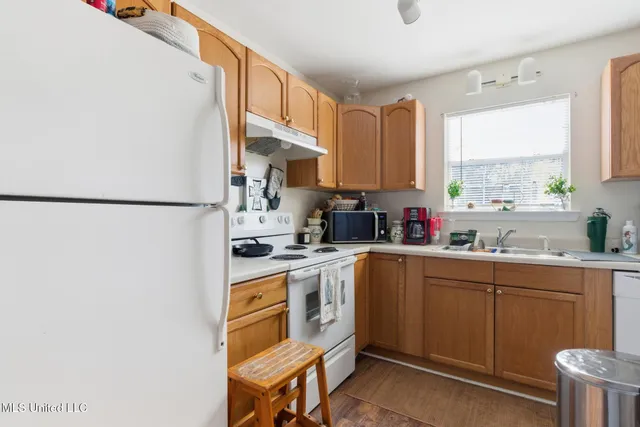 $235,000 | 20021 Sunshine Drive, Unit A & B, Long Beach, MS 39560