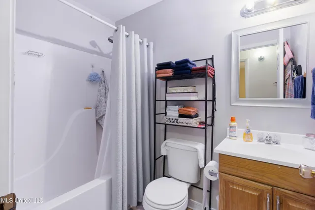 $235,000 | 20021 Sunshine Drive, Unit A & B, Long Beach, MS 39560