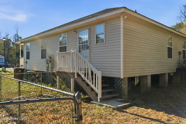 $235,000 | 20021 Sunshine Drive, Unit A & B, Long Beach, MS 39560