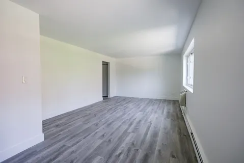 $1,250 | 5314 North Damen Avenue, Unit 407, Chicago, IL 60625