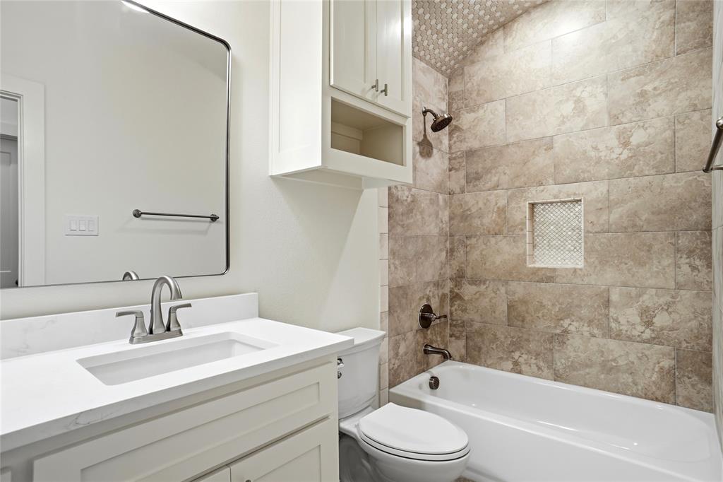 141 Joel Street Springtown, TX 76082 - Photo 13 of 15
