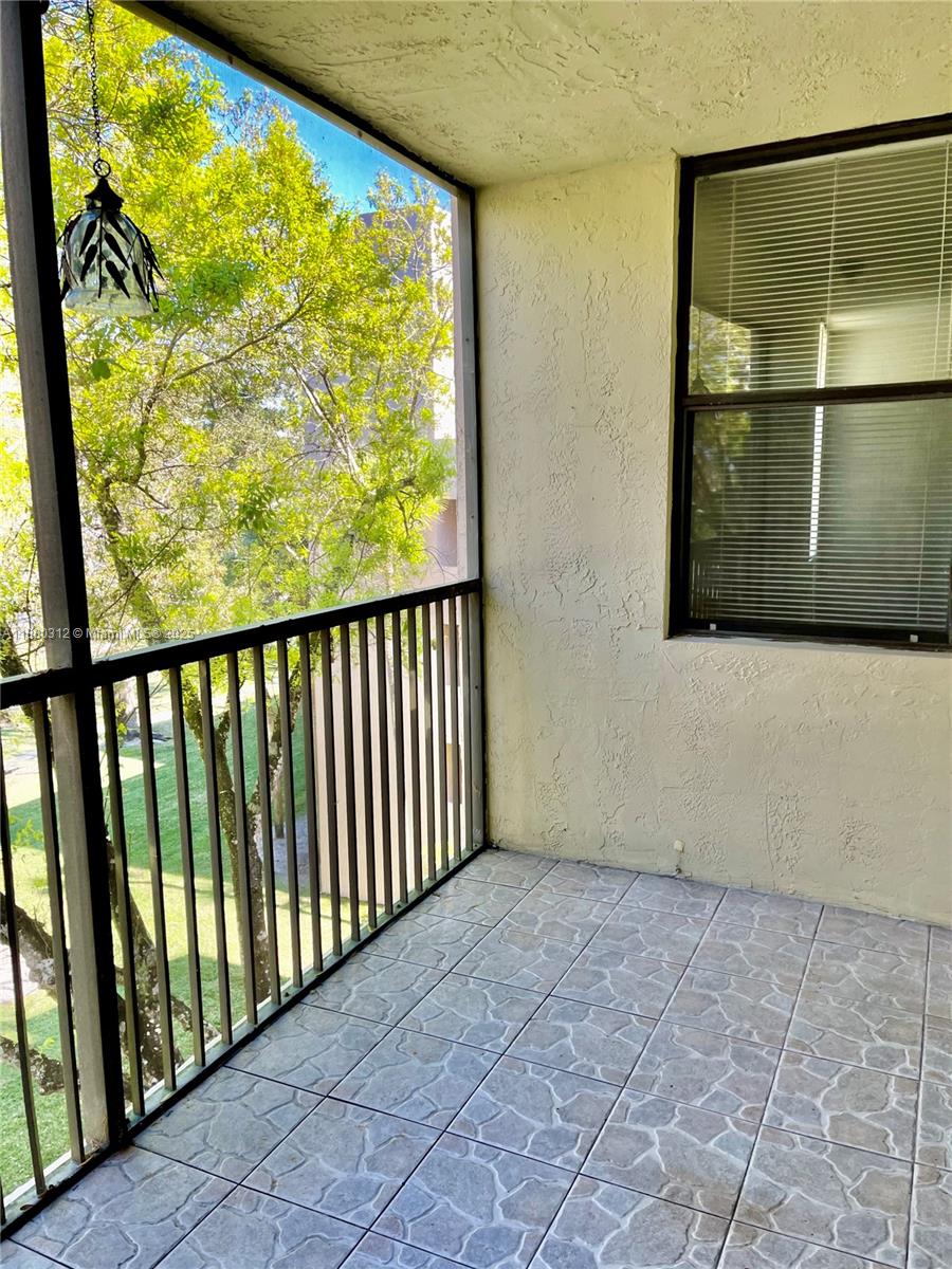 6800 Cypress Road, Unit 408 Plantation, FL 33317 - Photo 20 of 25