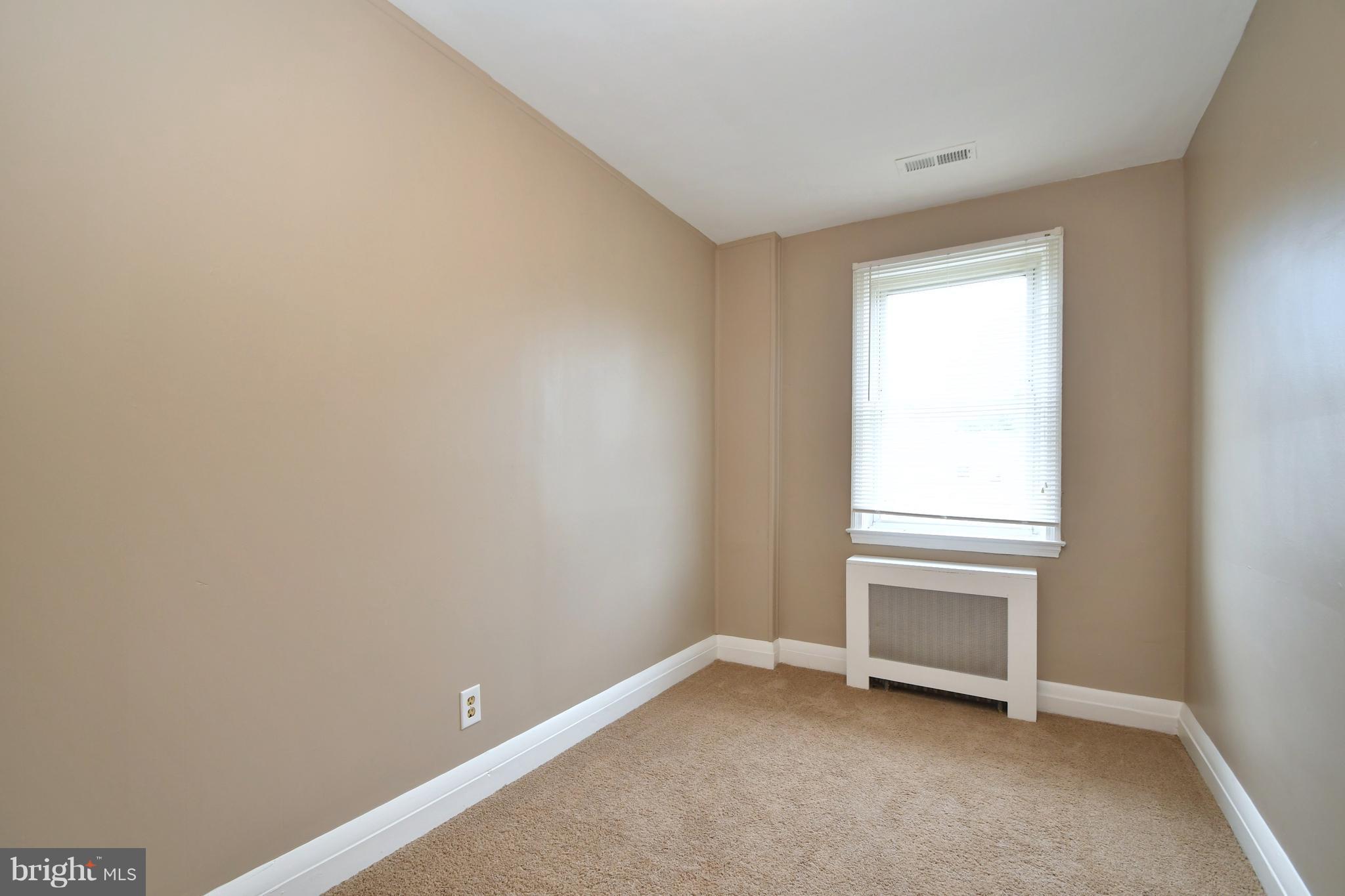 2950 Cornwall Road Baltimore, MD 21222 - Photo 18 of 30 3rd Bedroom