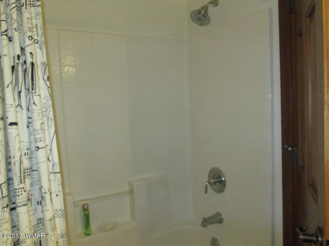 1891 North Bison Ridge Trail, Unit 12 Show Low, AZ 85901 - Photo 13 of 33